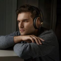 Meze Audio 99 Classics V2 suletud tüüpi kõrvaklapid