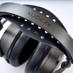 Audeze Maxwell 2 mänguritele mõeldud kõrvaklapid