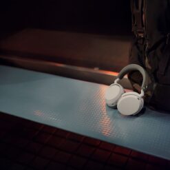 Sennheiser MOMENTUM 5 juhtmevabad mürasummutavad kõrvaklapid
