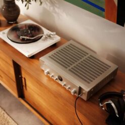 Marantz Model 70 HDMI ja Bluetooth ühendusega integreeritud stereovõimendi