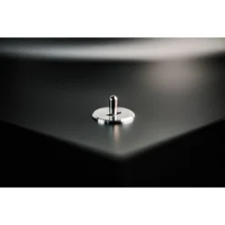 Pro-Ject Debut Reference 10 balansseeritud väljundiga manuaalne vinüülplaadimängija