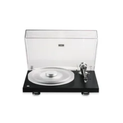 Pro-Ject Debut Reference 10 balansseeritud väljundiga manuaalne vinüülplaadimängija