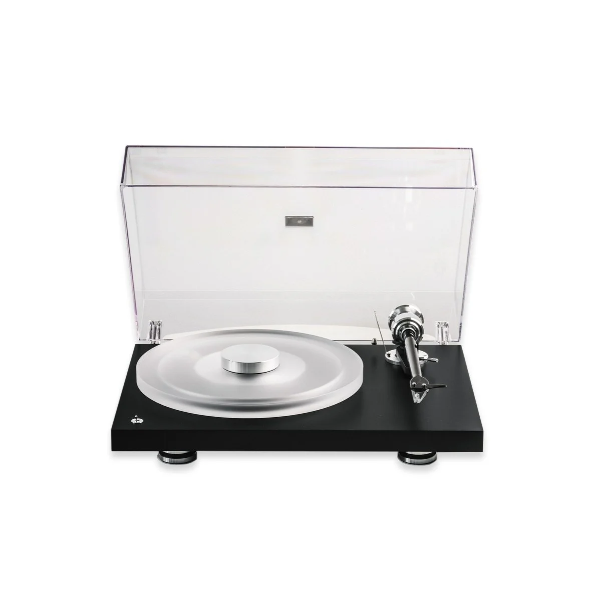 Pro-Ject Debut Reference 10 balansseeritud väljundiga manuaalne vinüülplaadimängija