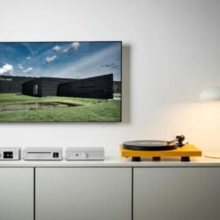 Pro-Ject Uni Box S3 auhinnatud kompaktne, striimiv integreeritud helivõimendi