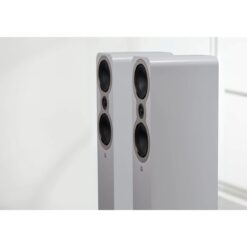Q Acoustics 3040c põrandakõlarid